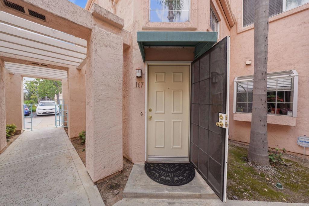 12032 Calle De Medio 167