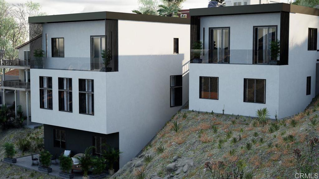 1435 39 Capistrano Ave