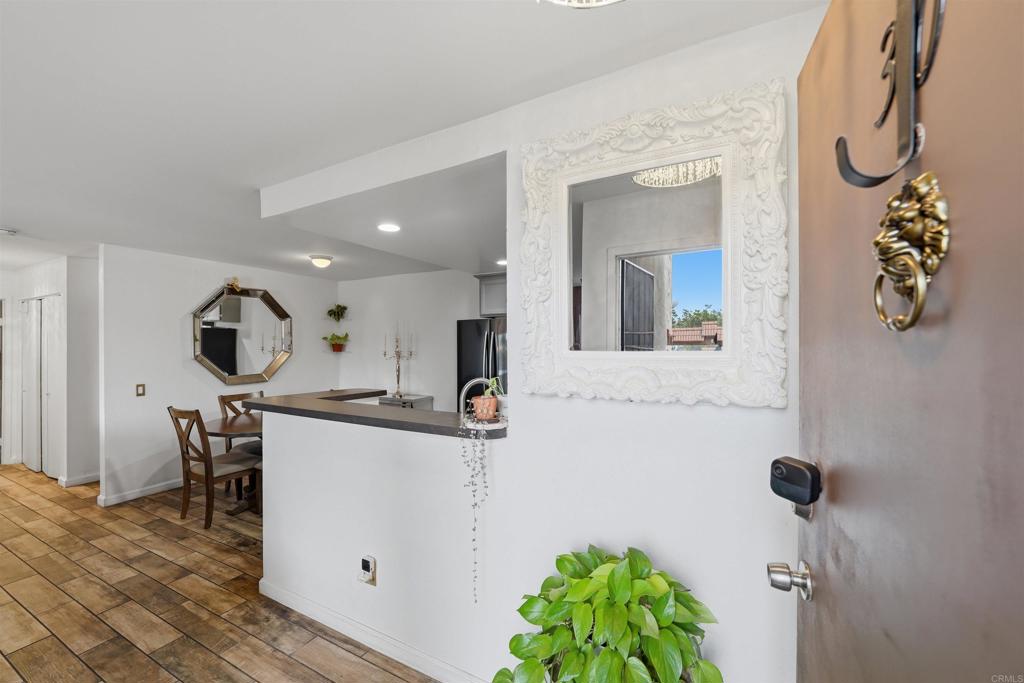 110 N 2nd Avenue 30