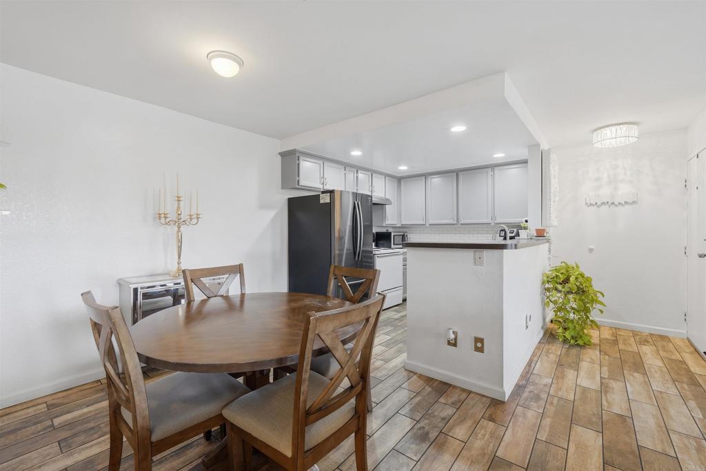 110 N 2nd Avenue 30