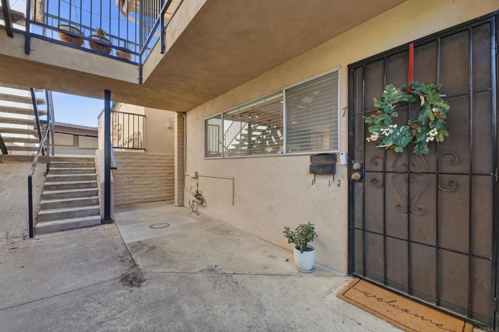 5931 Howell Drive