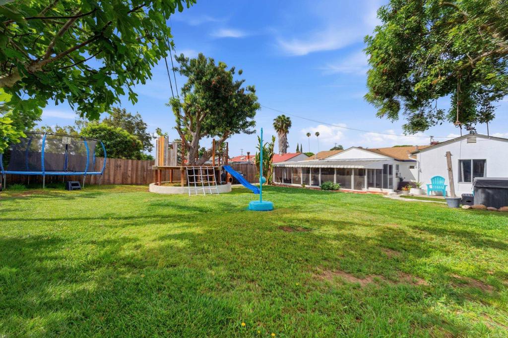 4067 Clairemont Drive