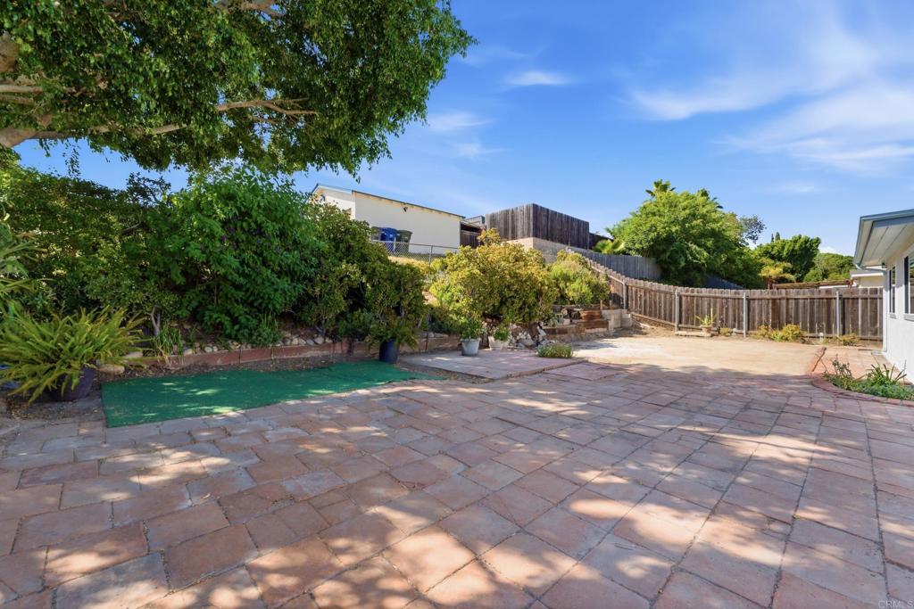 1808 El Prado Avenue