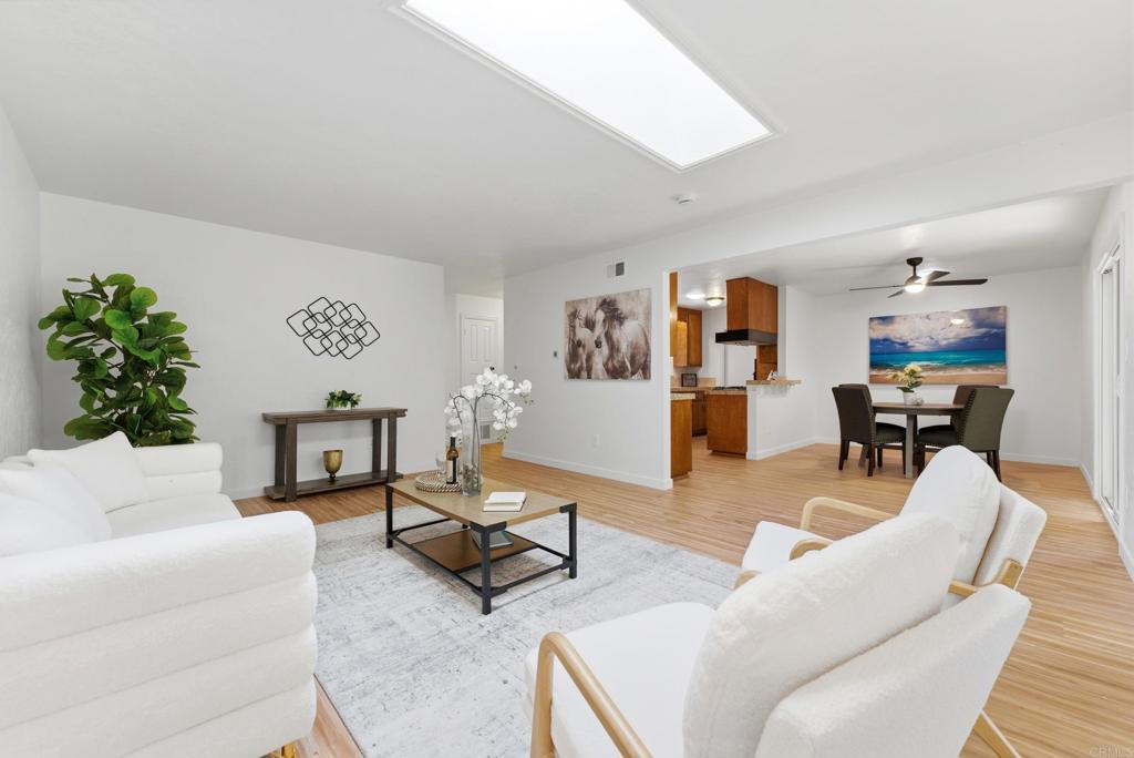 1808 El Prado Avenue