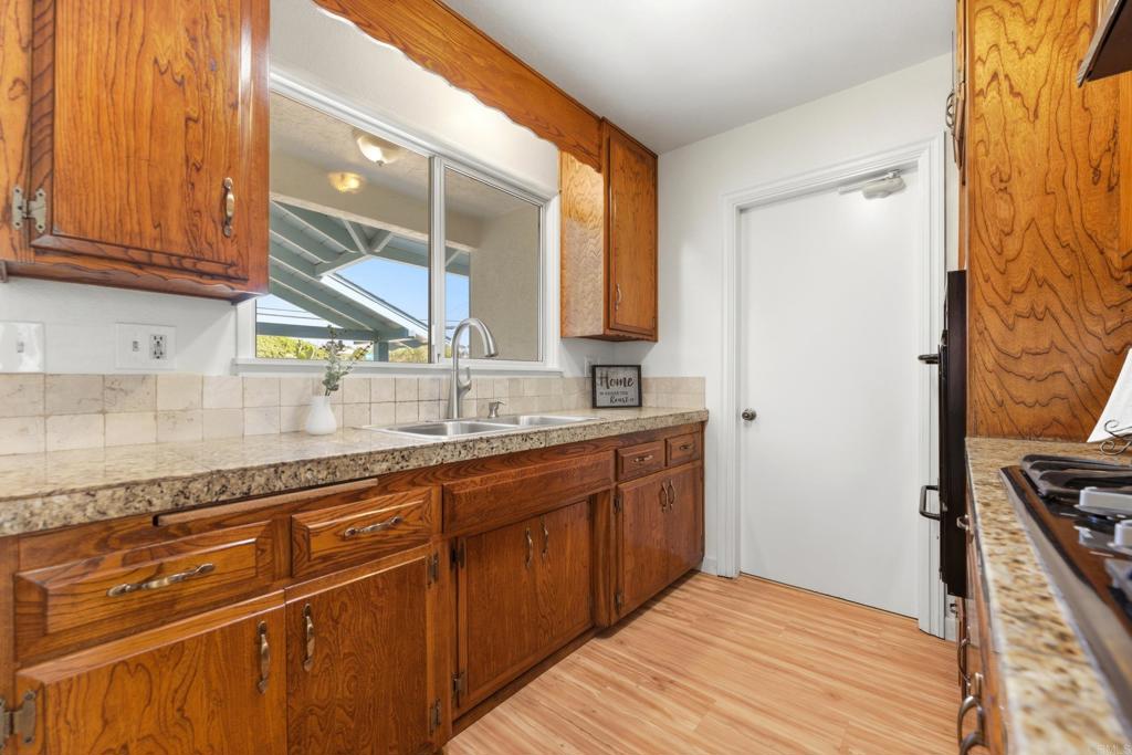 1808 El Prado Avenue