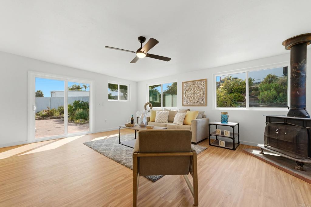 1808 El Prado Avenue