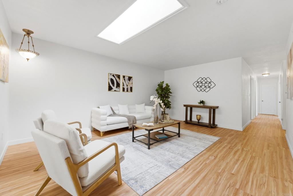 1808 El Prado Avenue