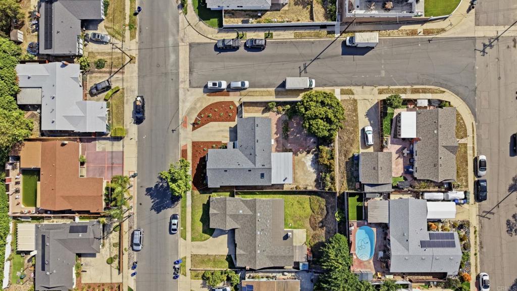 1808 El Prado Avenue