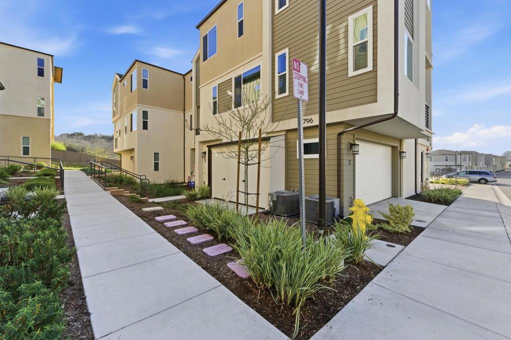 796 Makani Street