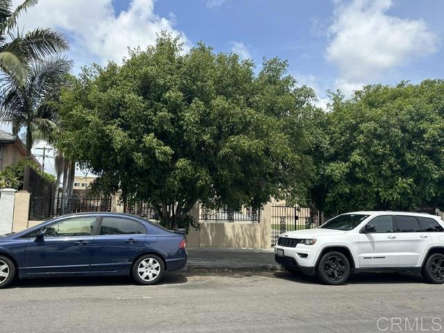 48 Newton Avenue