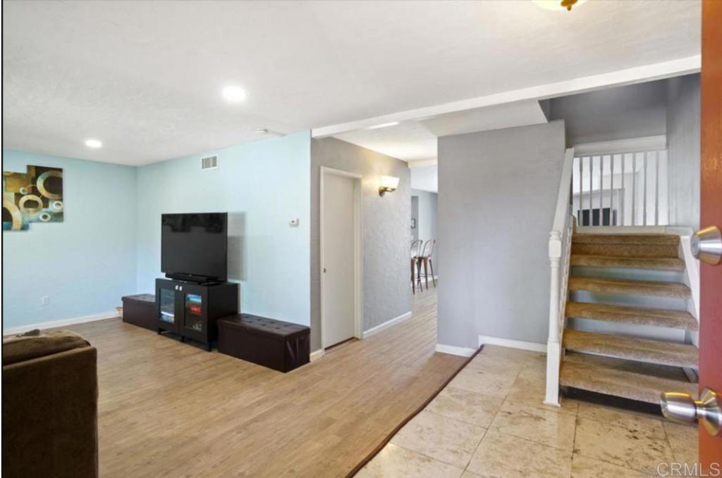 4166 Balboa Way