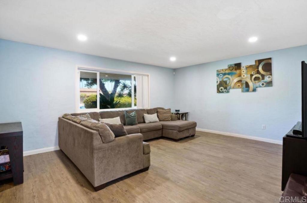 4166 Balboa Way