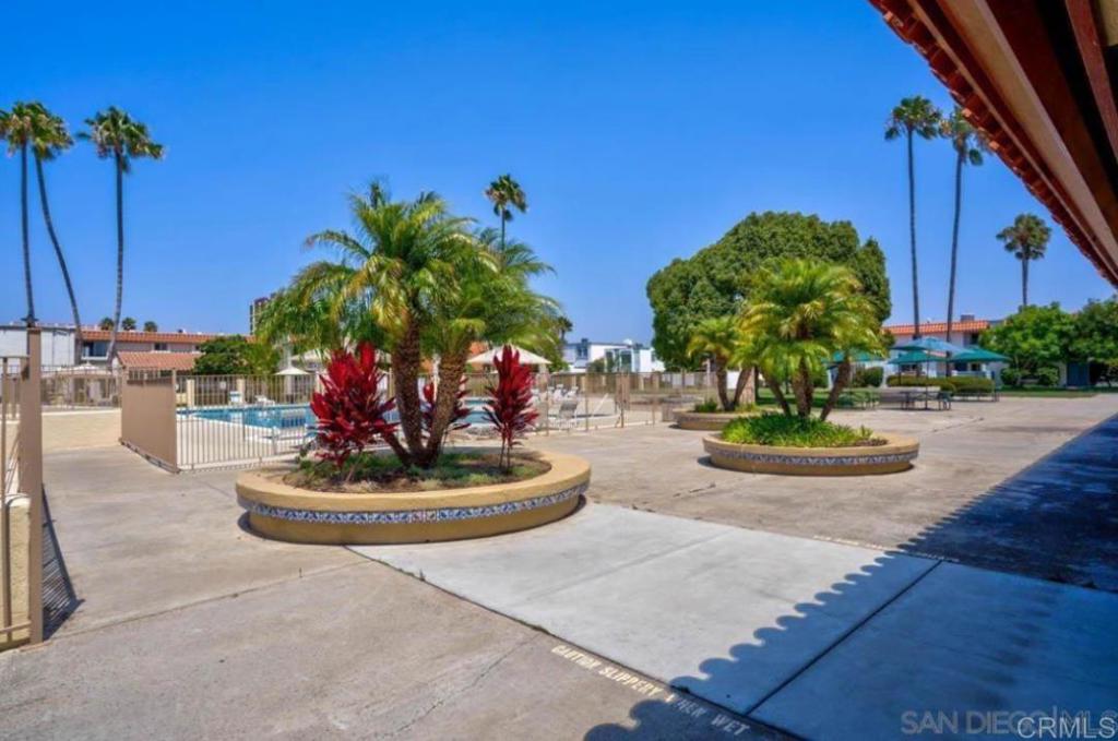 4166 Balboa Way