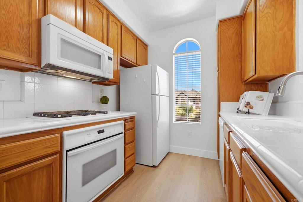 8646 New Salem 10