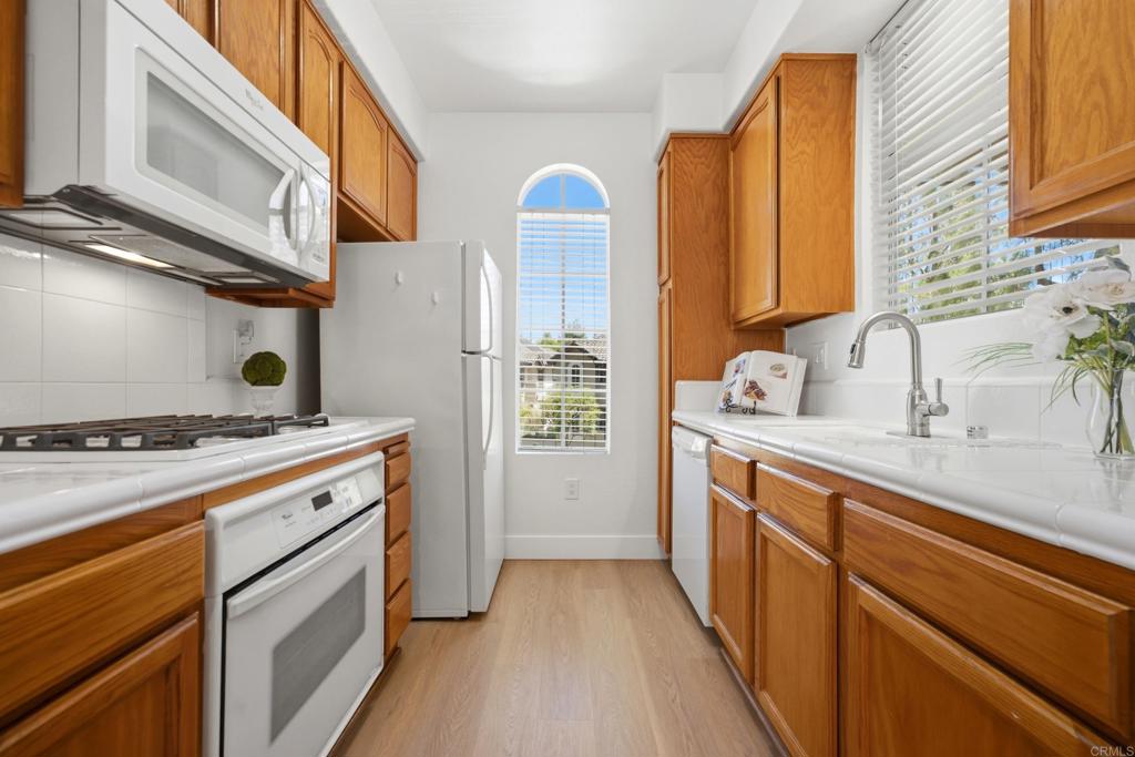 8646 New Salem 10