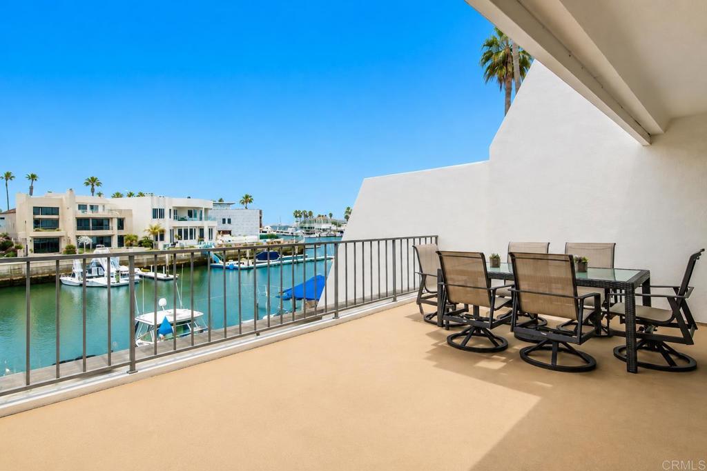 48 Antigua Court