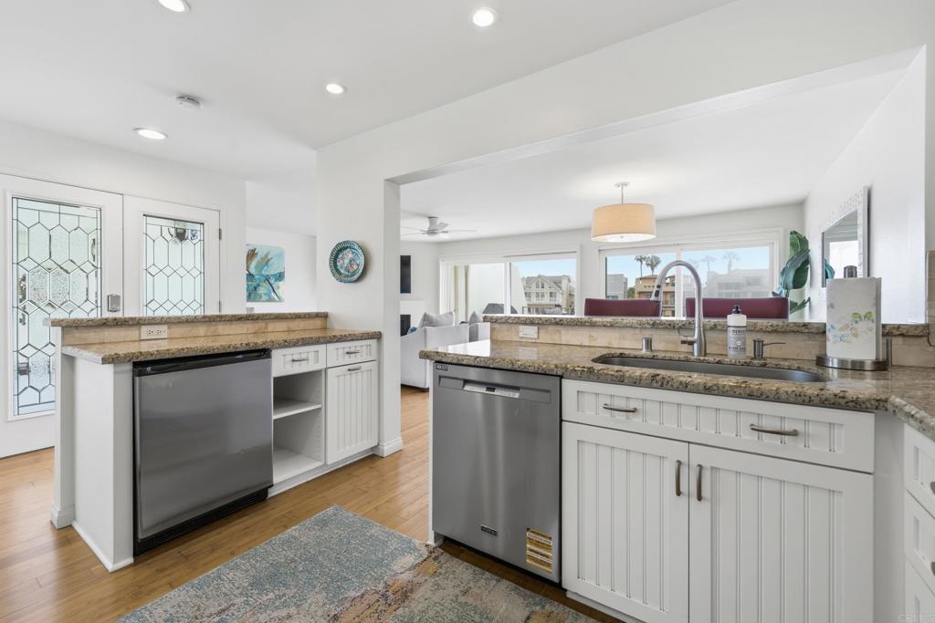 48 Antigua Court