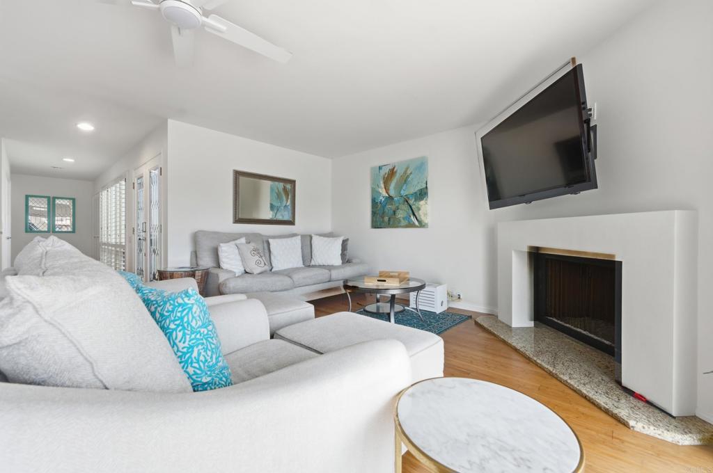48 Antigua Court
