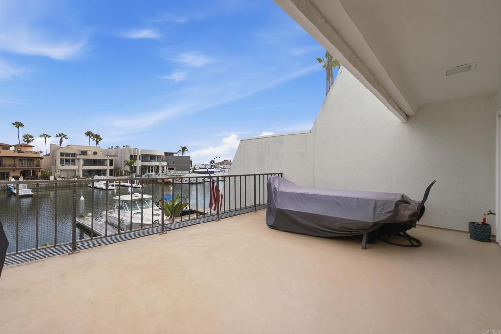 48 Antigua Court