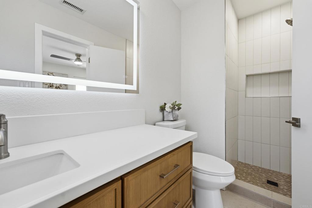 3247 Carolyn Circle