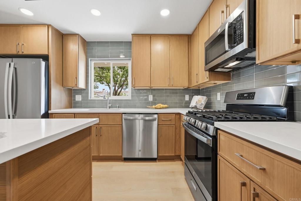 3247 Carolyn Circle