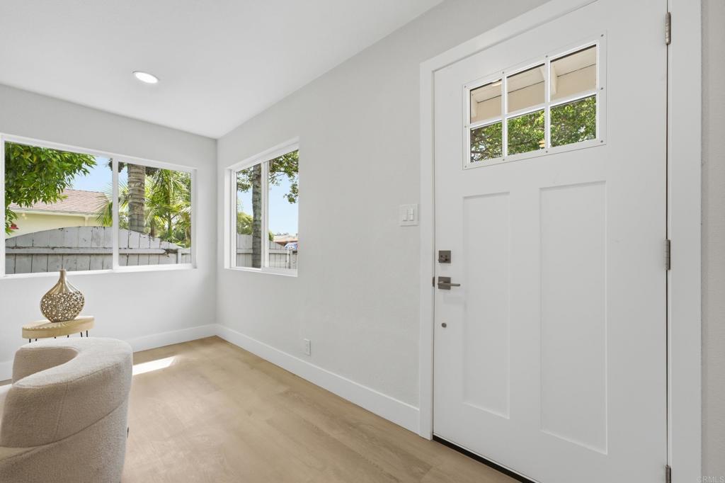 3247 Carolyn Circle