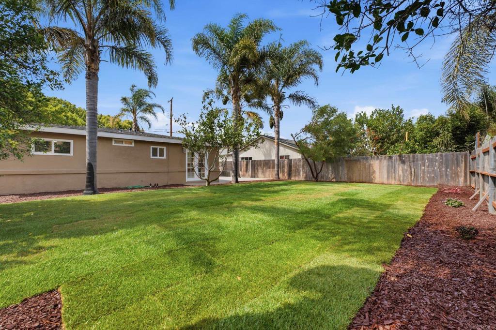 3247 Carolyn Circle