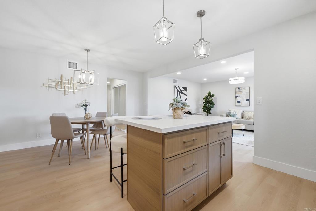 3247 Carolyn Circle