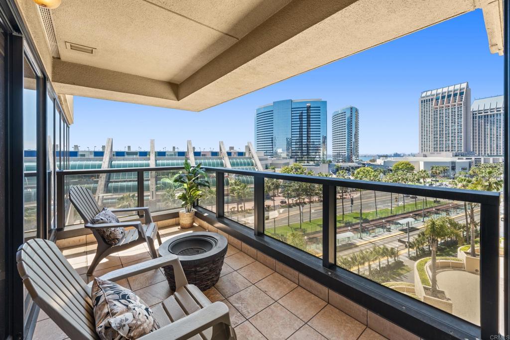 200 Harbor Drive 803