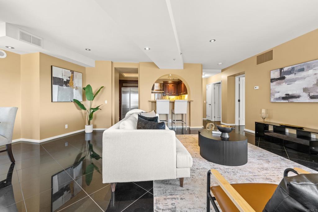 200 Harbor Drive 803