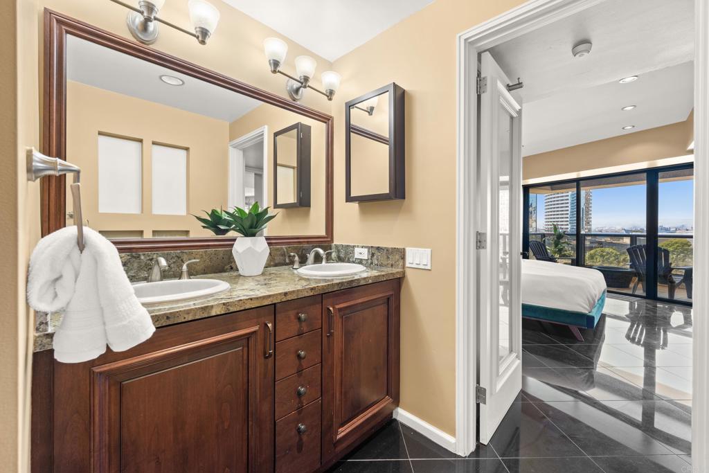 200 Harbor Drive 803