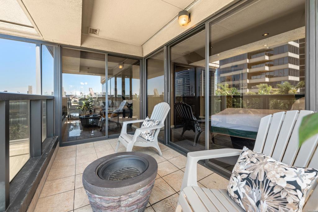 200 Harbor Drive 803