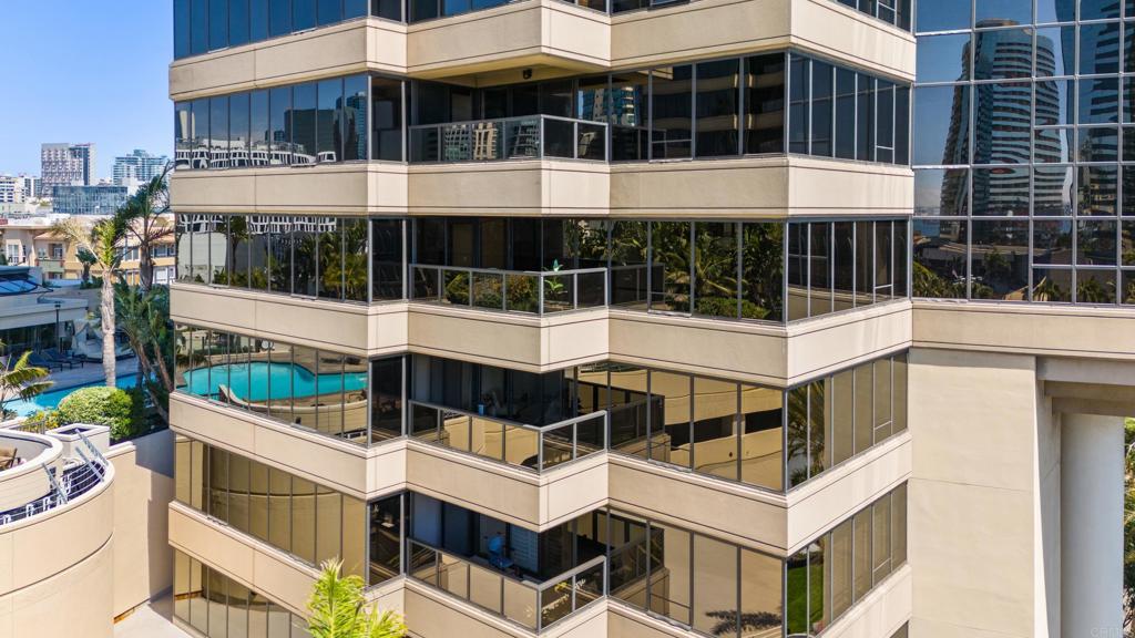 200 Harbor Drive 803