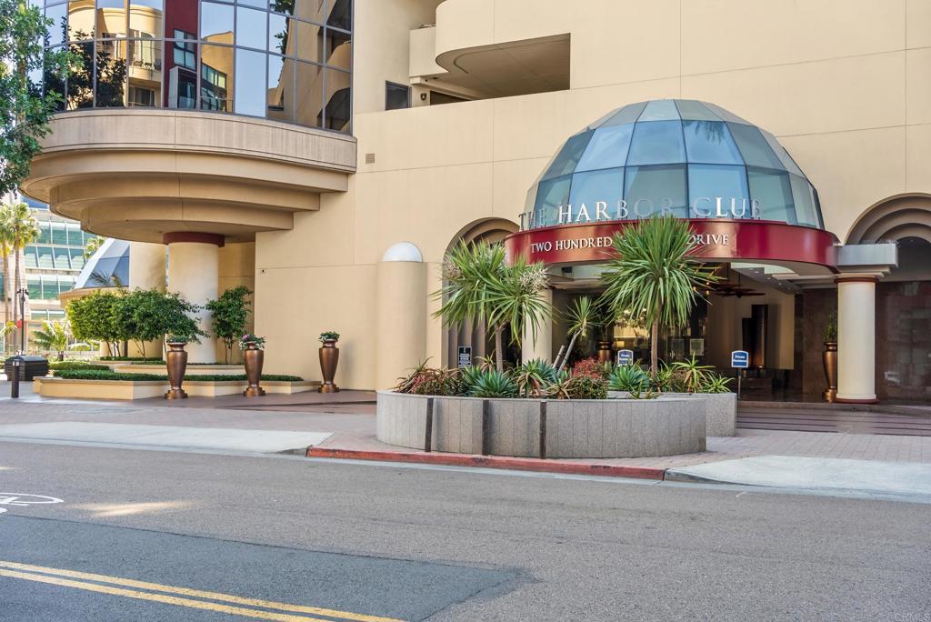 200 Harbor Drive 803