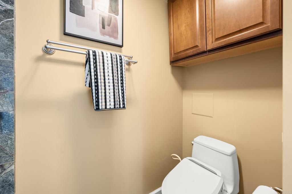 200 Harbor Drive 803