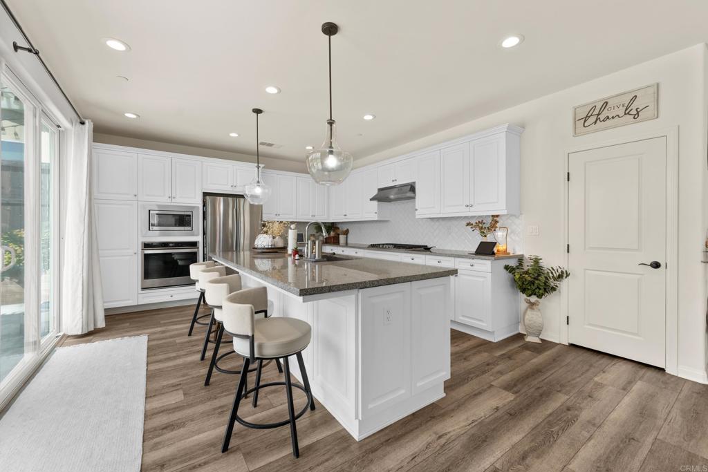 921 Camino Aldea