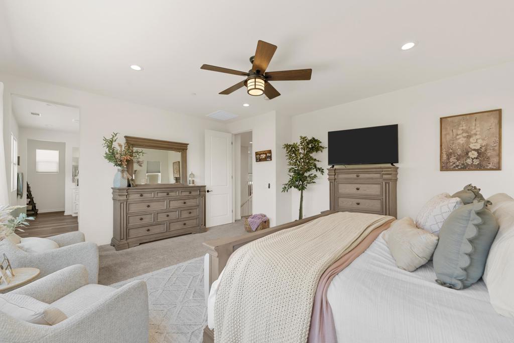 921 Camino Aldea