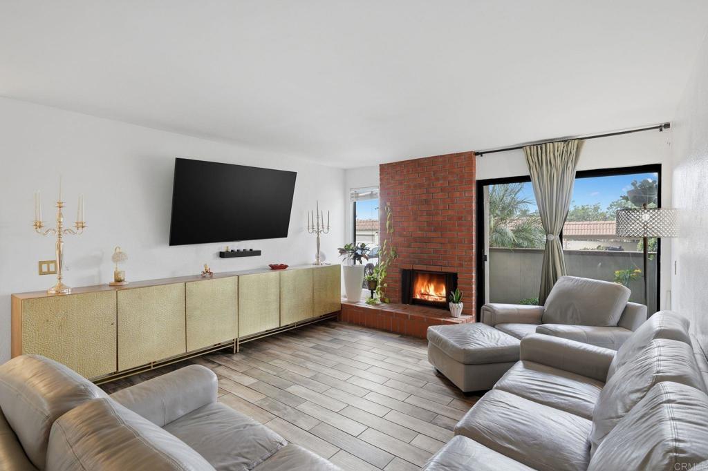 110 N 2nd Avenue 30