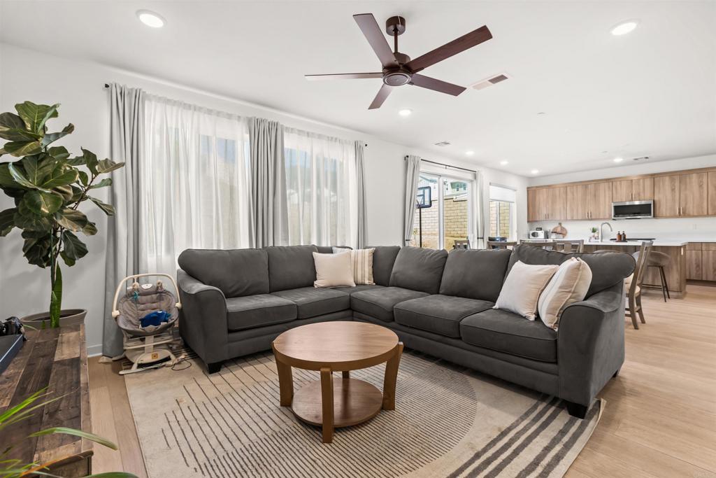 35105 Cooper Pl