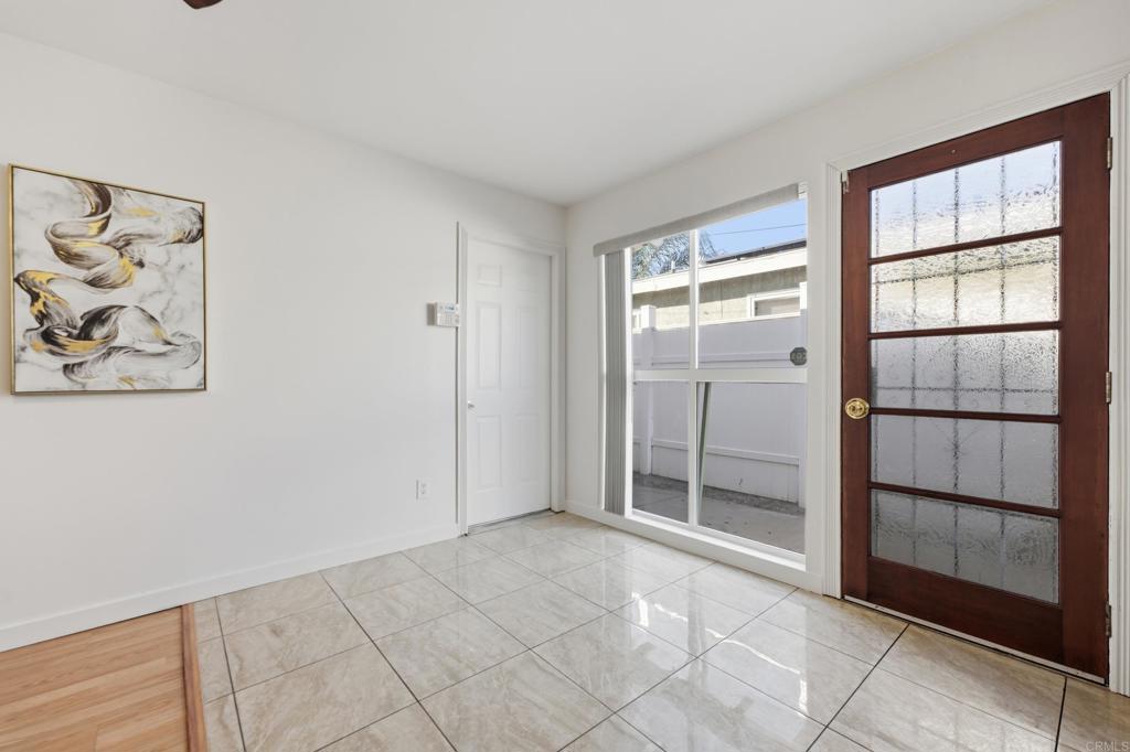 1941 La Corta Street