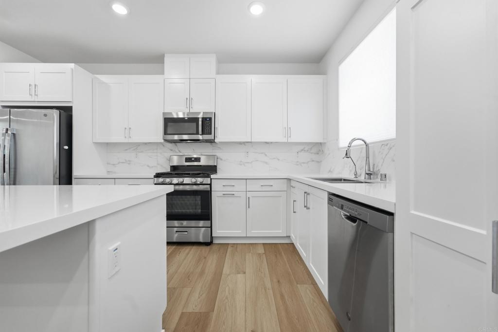 1981 Edison Court