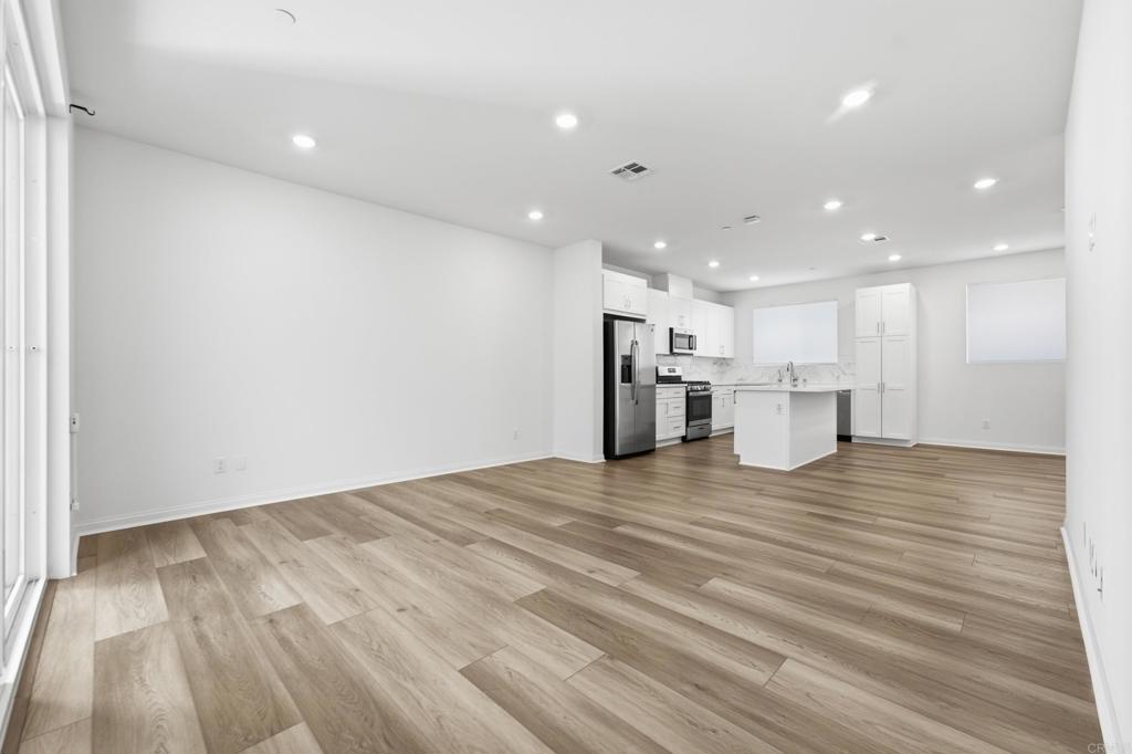 1981 Edison Court