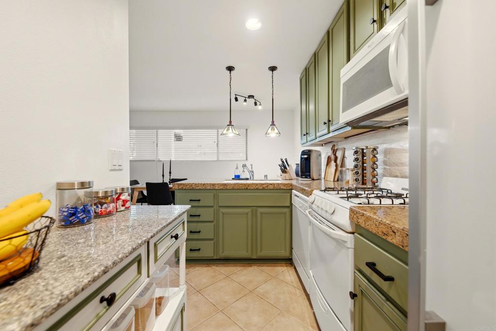 5931 Howell Drive 7