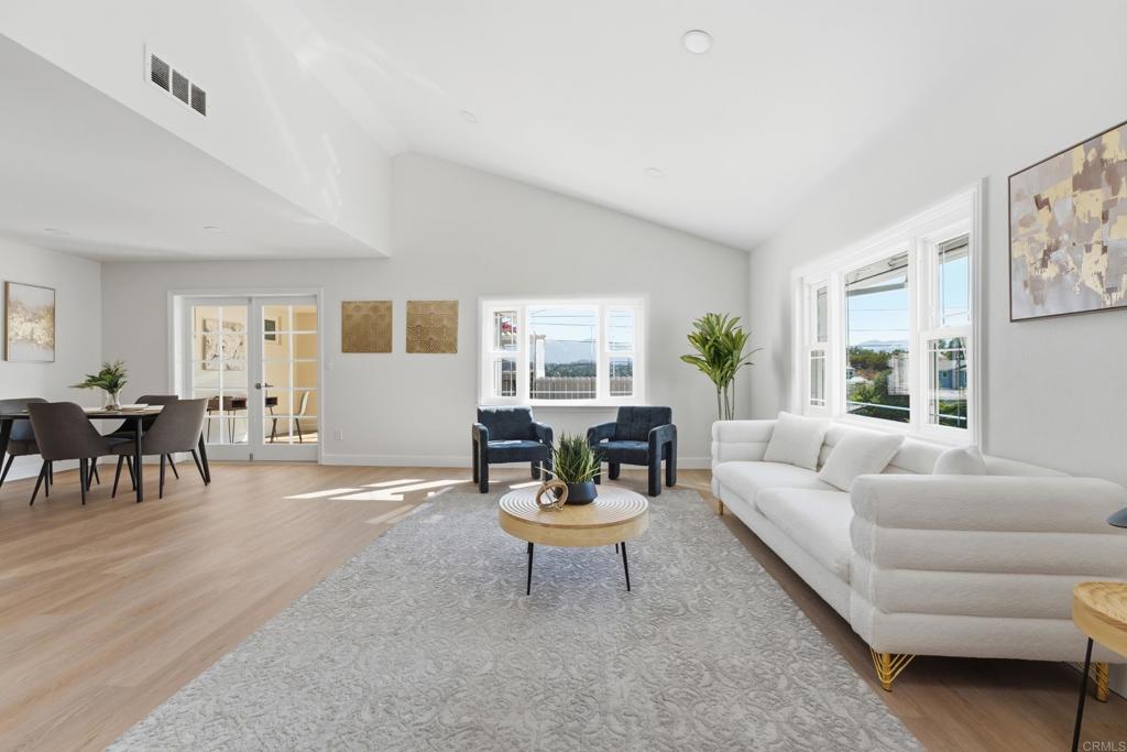 8722 Vanguard Place