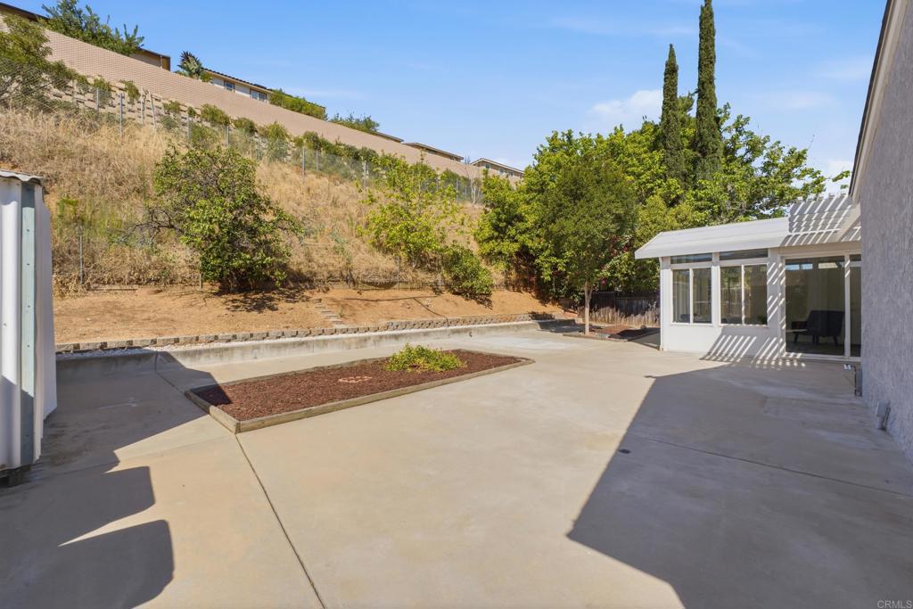 8722 Vanguard Place