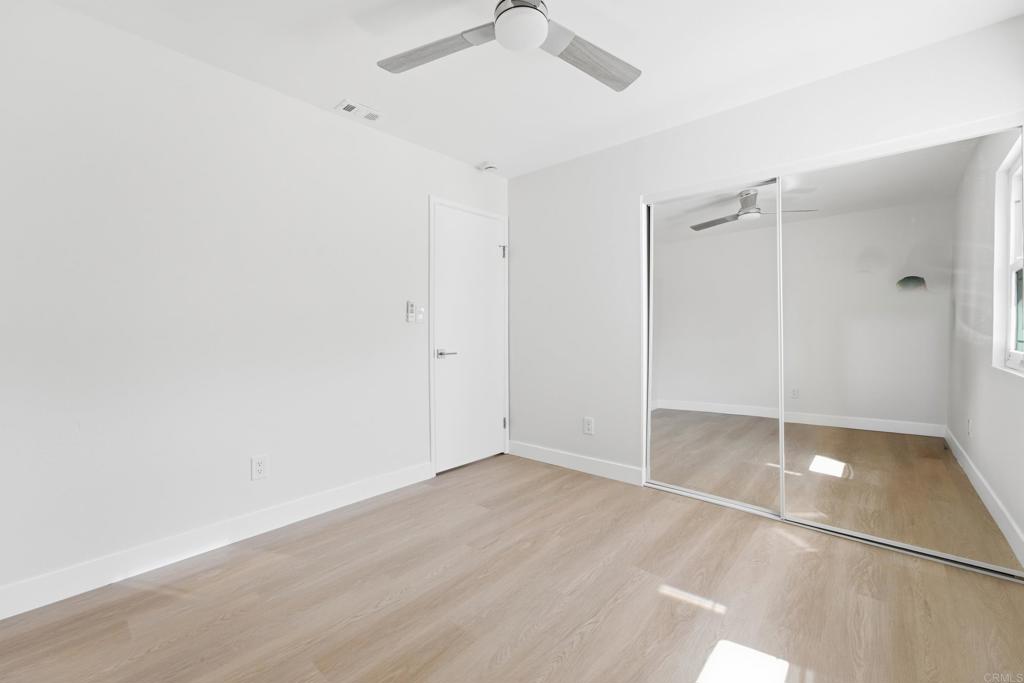 8722 Vanguard Place