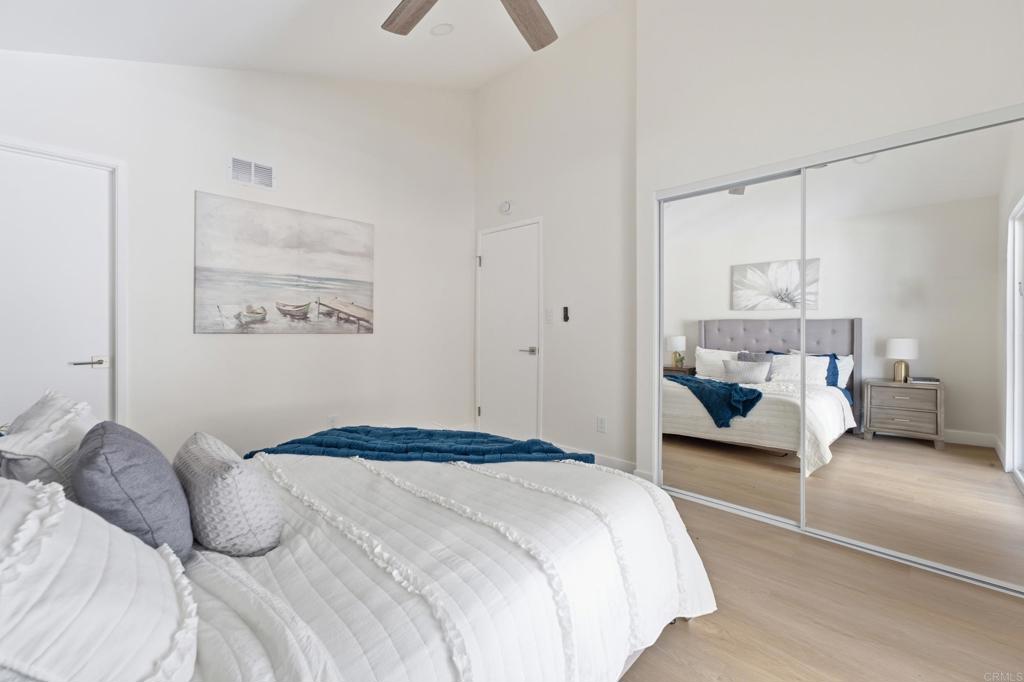 8722 Vanguard Place