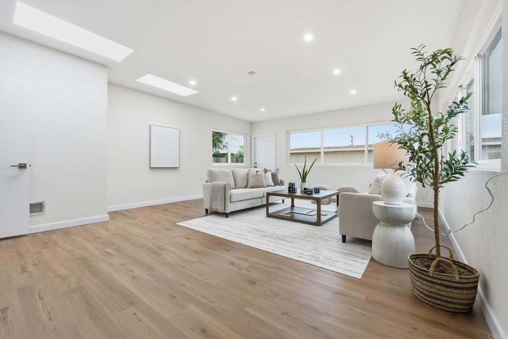 137 Millan Street