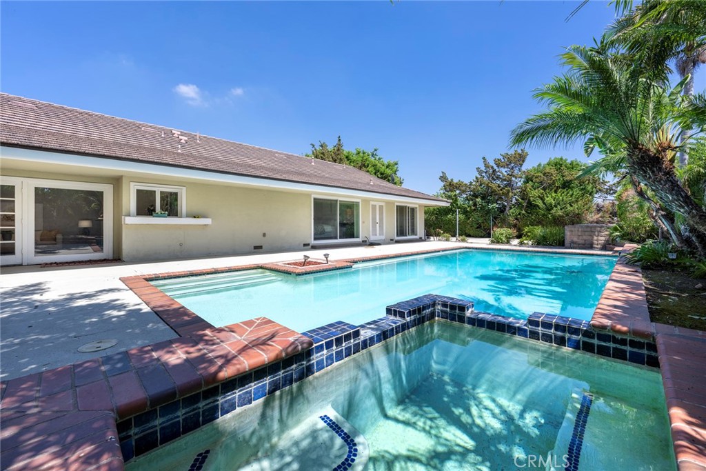 18902 Montecito Drive