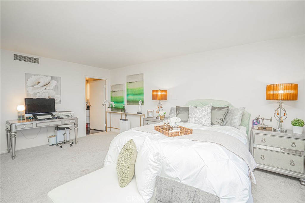 24055 Paseo Del Lago 1106